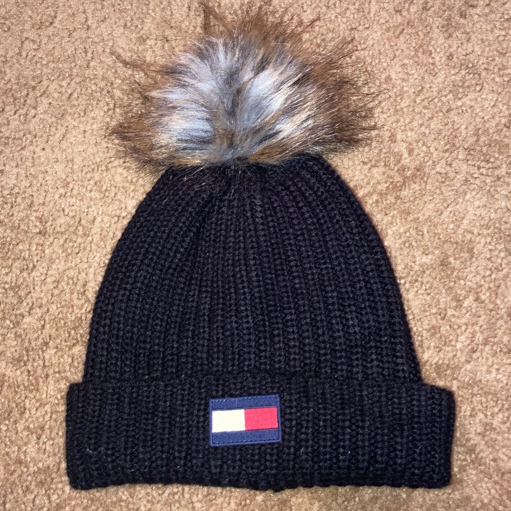 Tommy Hilfiger winter hat